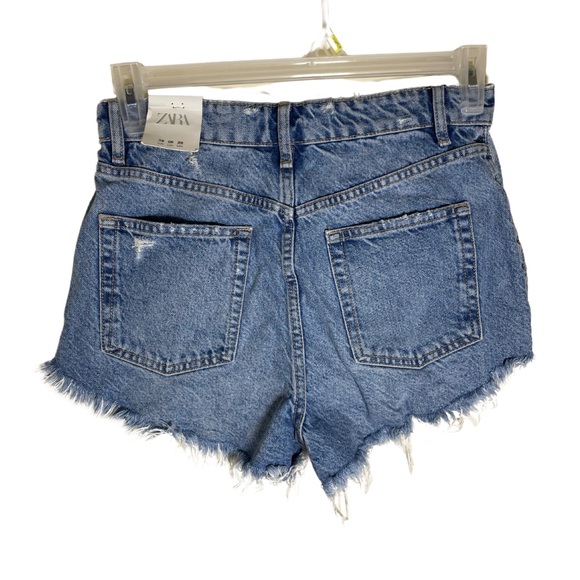 Sz(38)US 6 high rise Zara Women's Blue Denim Shorts - Picture 3 of 12